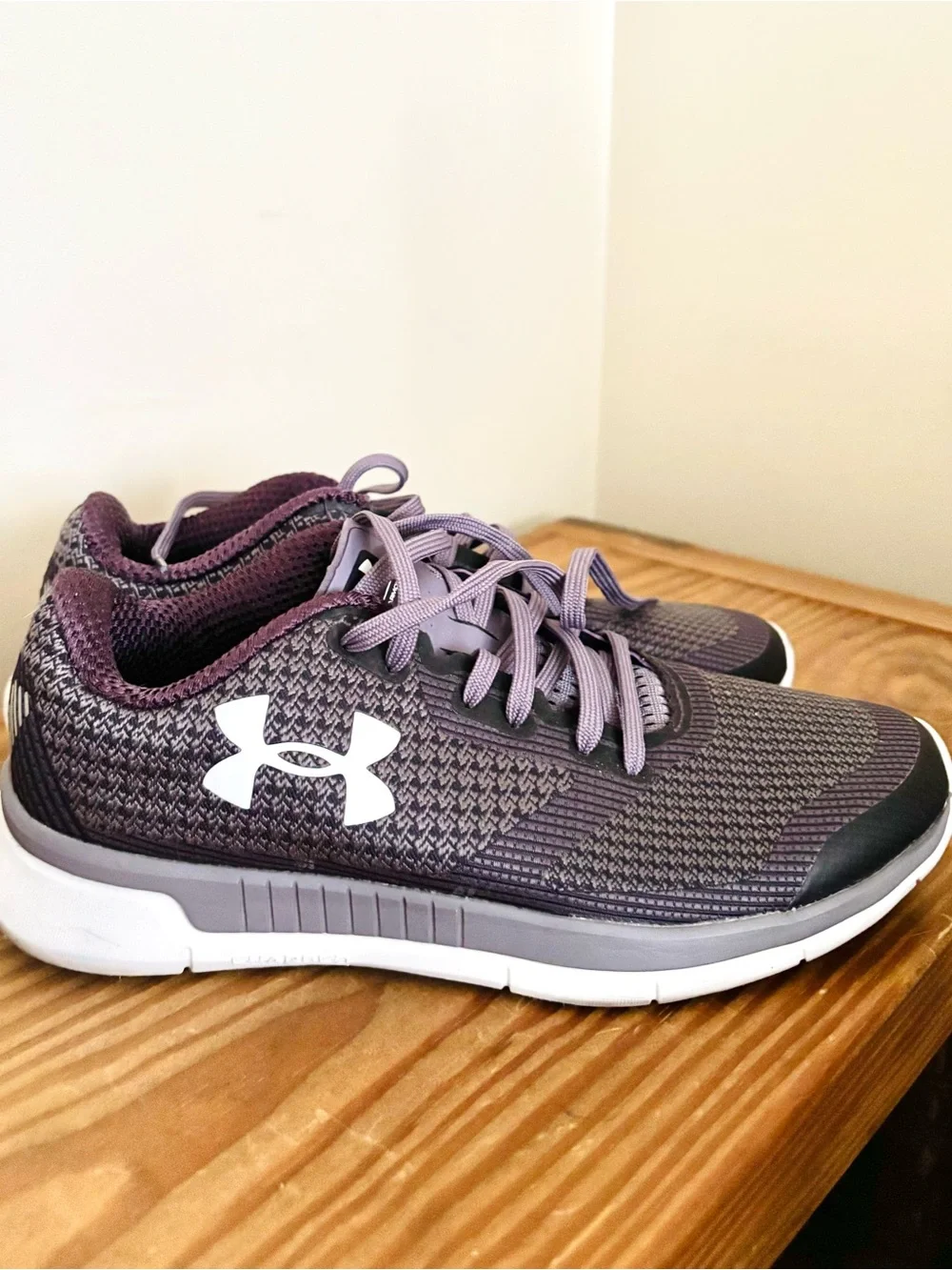 Under Armour Women's Purple & White Charged Lightning Running Sneakers